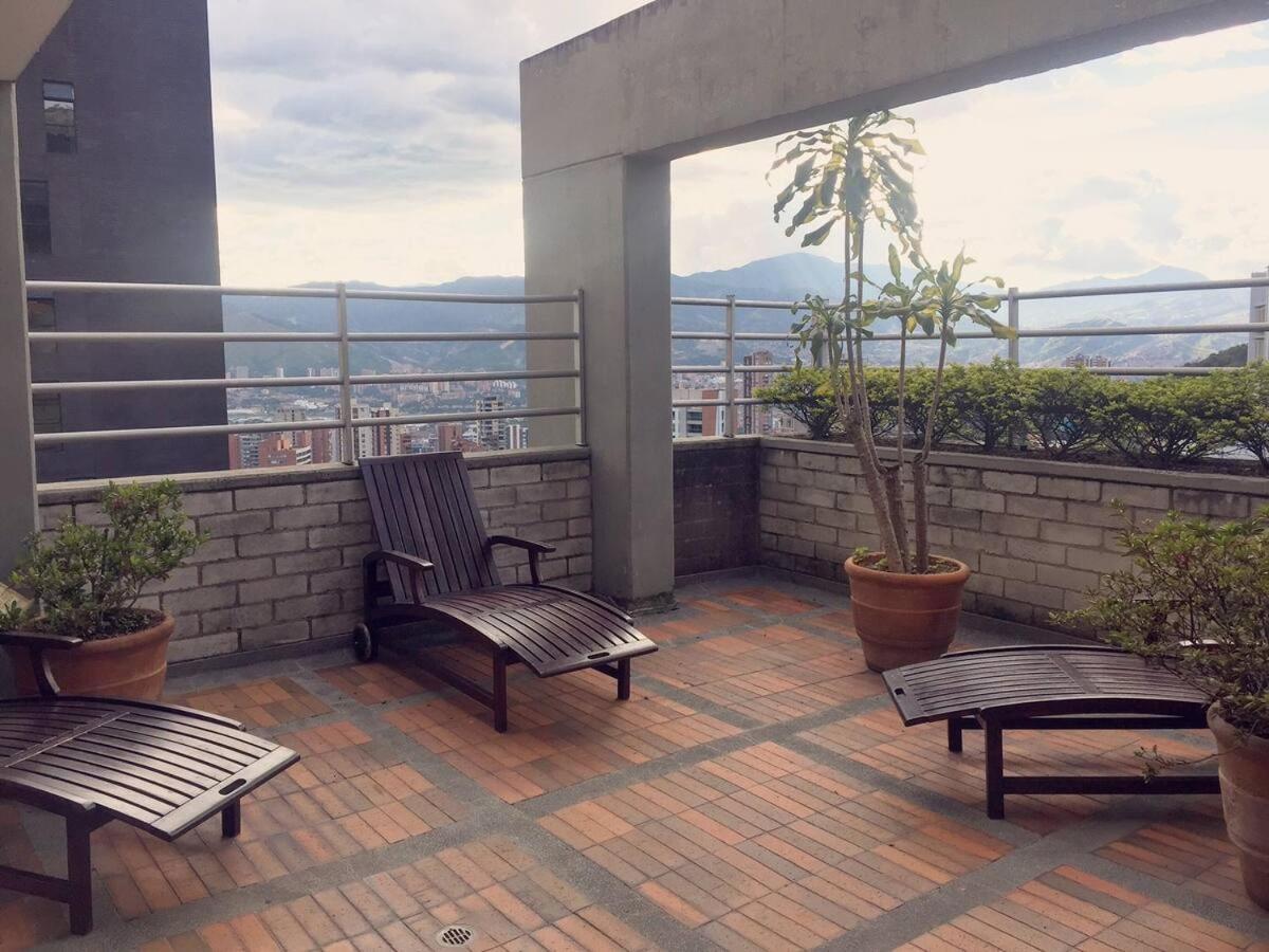 Appartement Moderno Apartamento Poblado 10 Min Del Lleras Y Provenza à Medellín Extérieur photo